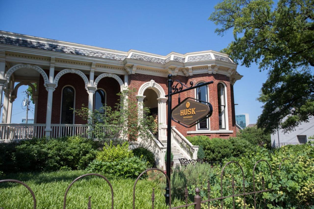 Stylish Downtown Nashville 3 Beds, 1 Bedroom With Private Patio, Parking Exterior photo